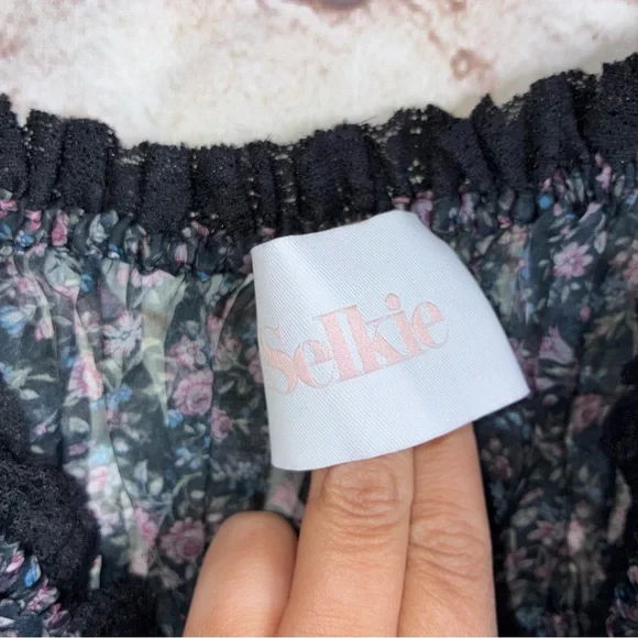 Selkie The Garden Song Boudoir Dress in Black Floral Size XS - Picture 5 of 7